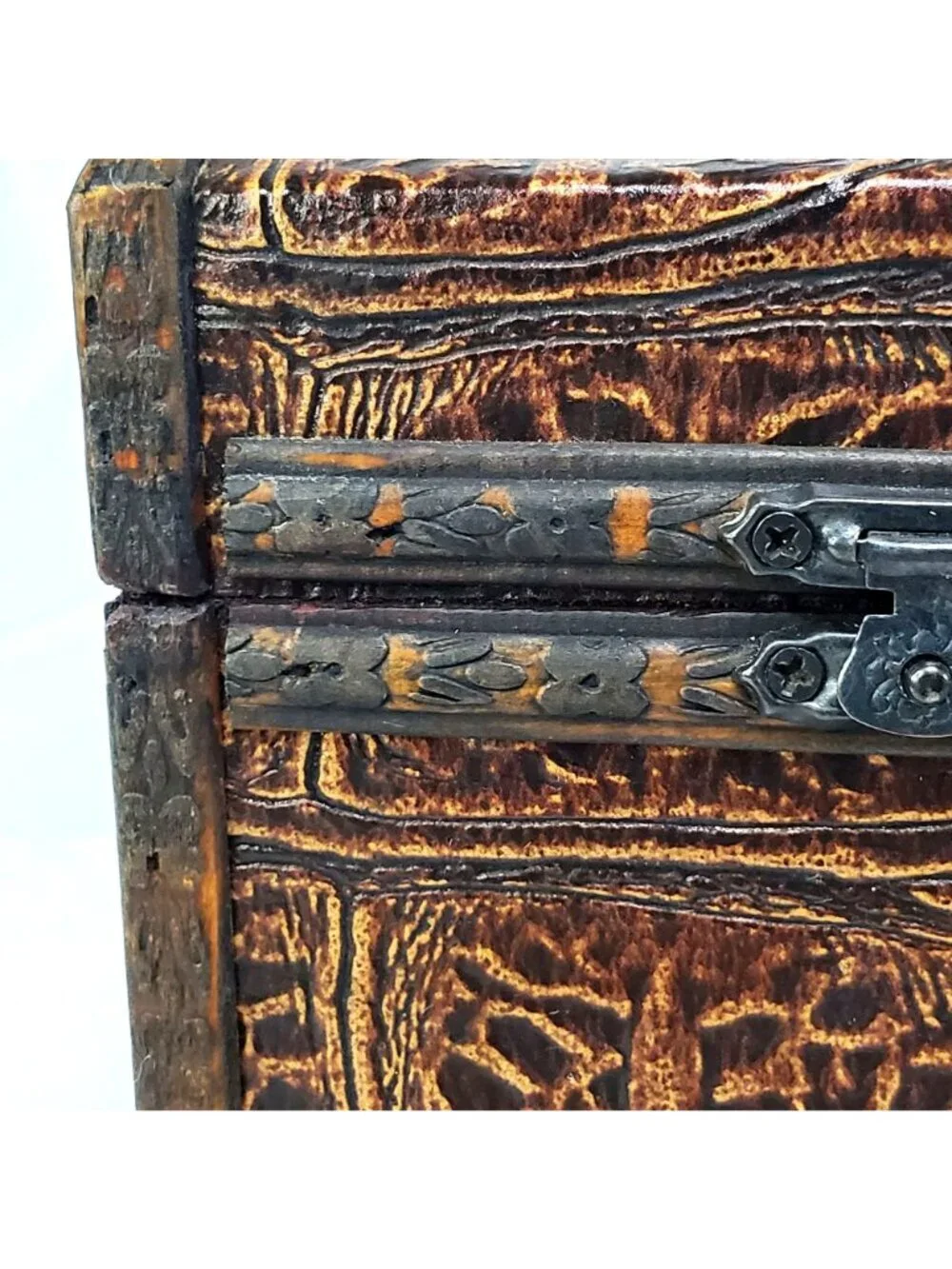 Vintage Wood & Faux Leather Carved Jewelry Treasure Chest Box With Metal Accents